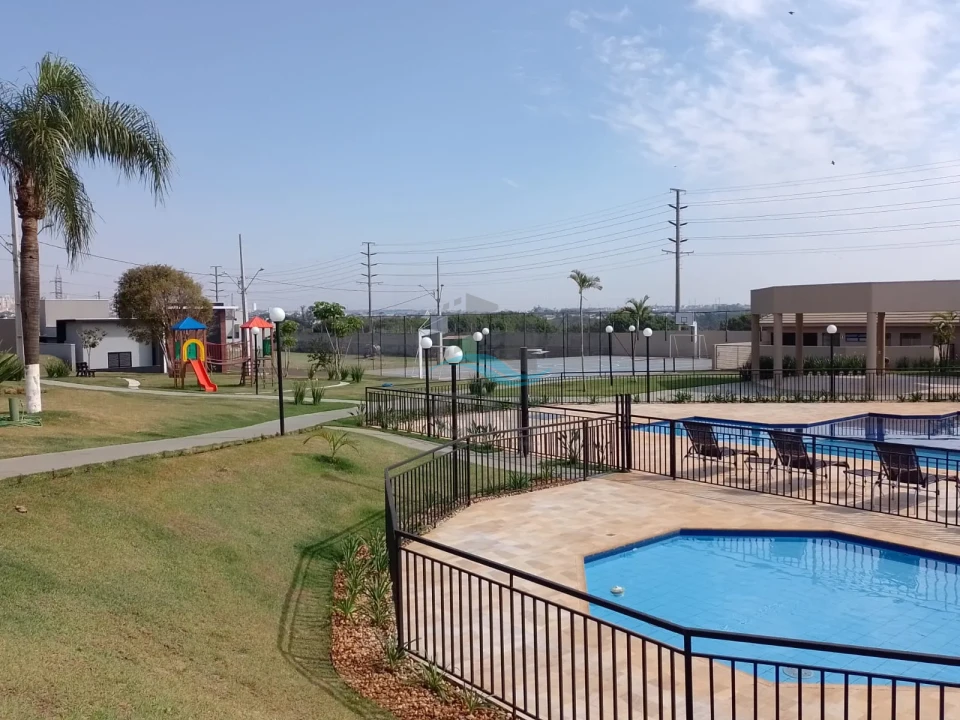 Imagens do imóveis TERRENO A VENDA - CONDOMINIO GOLDEN PARK II