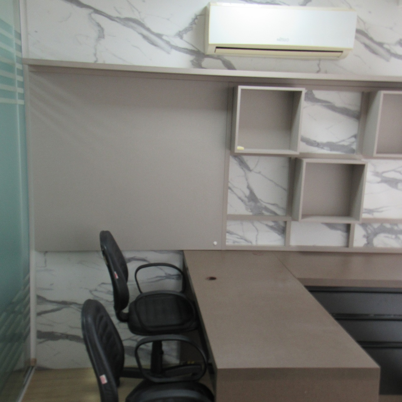 SALA COMERCIAL PARA LOCAÇÃO - EDIFICIO PALHANO BUSINESS CENTER Imagens do imóveis SALA COMERCIAL PARA LOCAÇÃO - EDIFICIO PALHANO BUSINESS CENTER