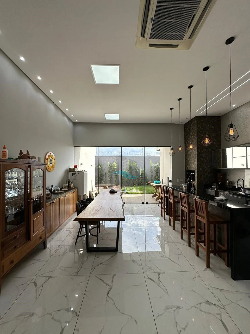 Imagens do imóveis CASA A VENDA - RESIDENCIAL BELLEVIE