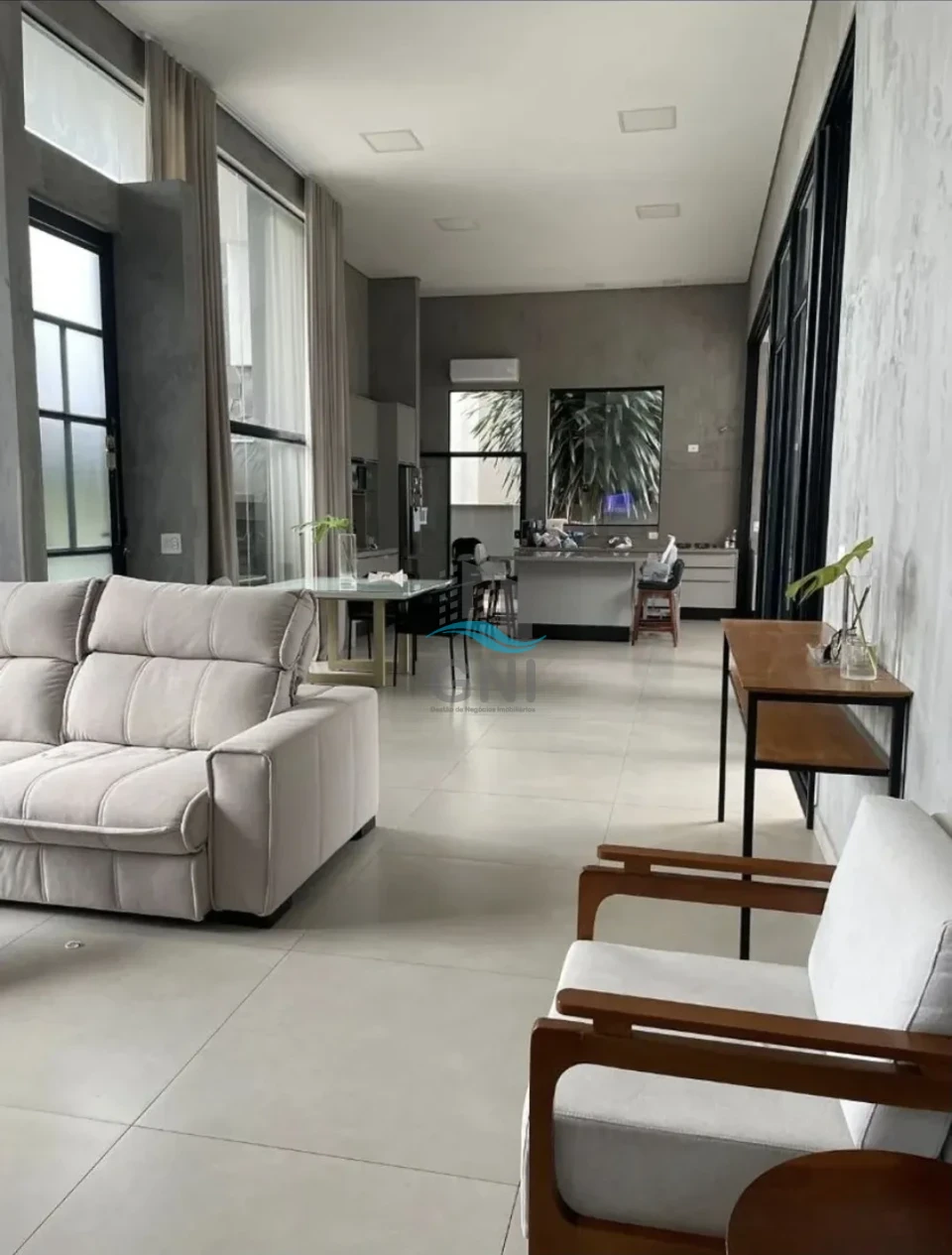 Imagens do imóveis CASA A VENDA - CONDOMÍNIO SUN LAKE RESIDENCE