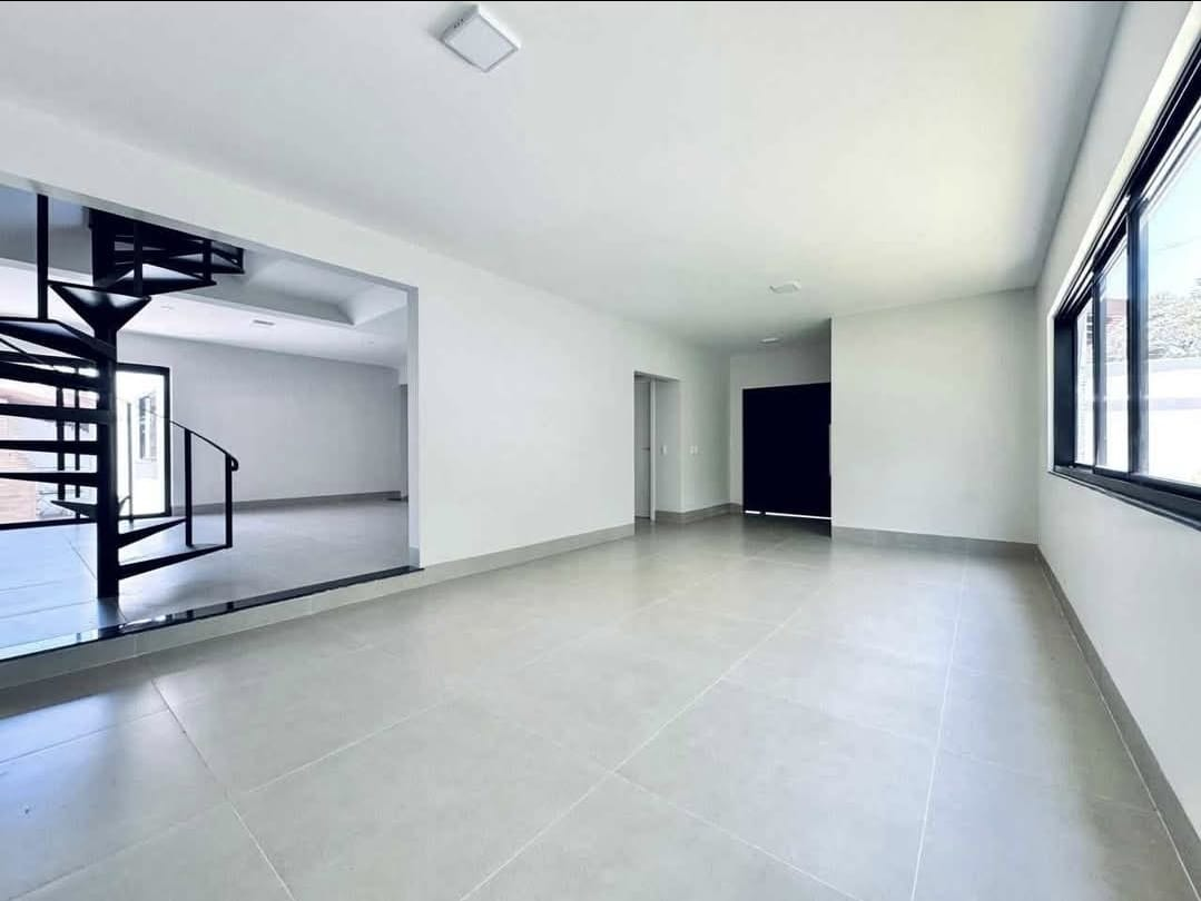 Imagens do imóveis CASA A VENDA - BAIRRO MEDITERRÂNEO