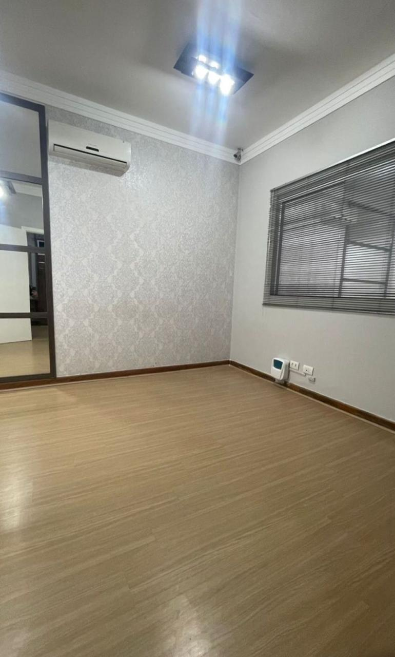 Imagens do imóveis CASA COMERCIAL PARA LOCAÇÃO - CENTRO