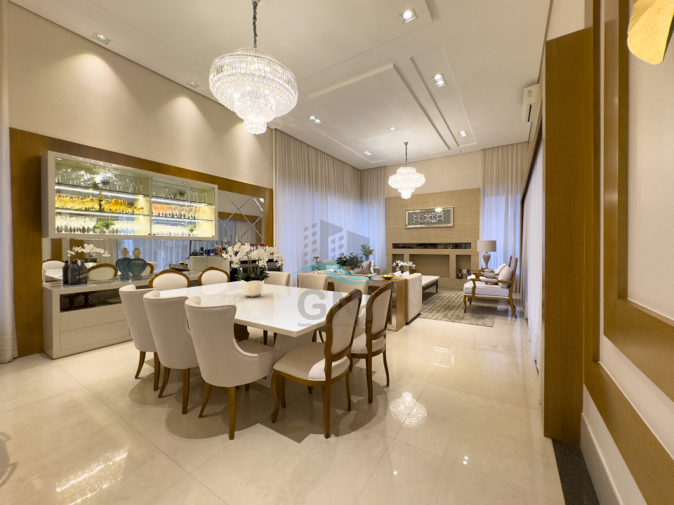 Imagens do imóveis CASA A VENDA - CONDOMÍNIO ROYAL TENNIS