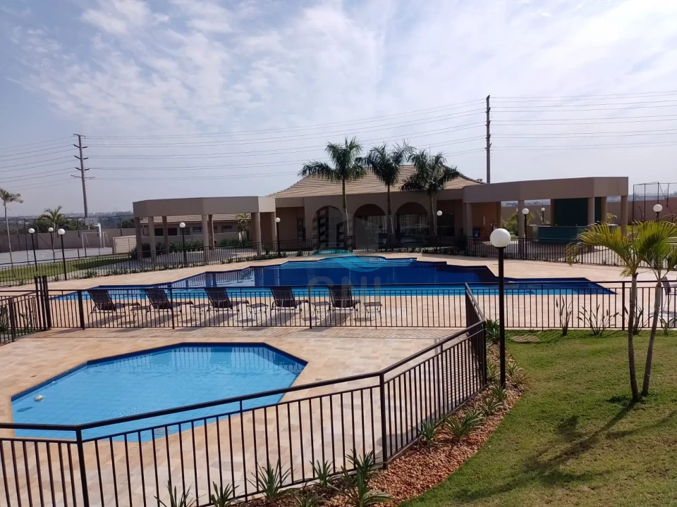 Imagens do imóveis TERRENO A VENDA - CONDOMINIO GOLDEN PARK II