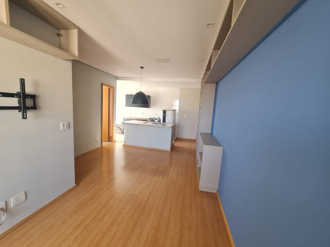Imagens do imóveis APARTAMENTO PARA LOCAÇÃO - EDIFICIO PARANAGUA SOHO