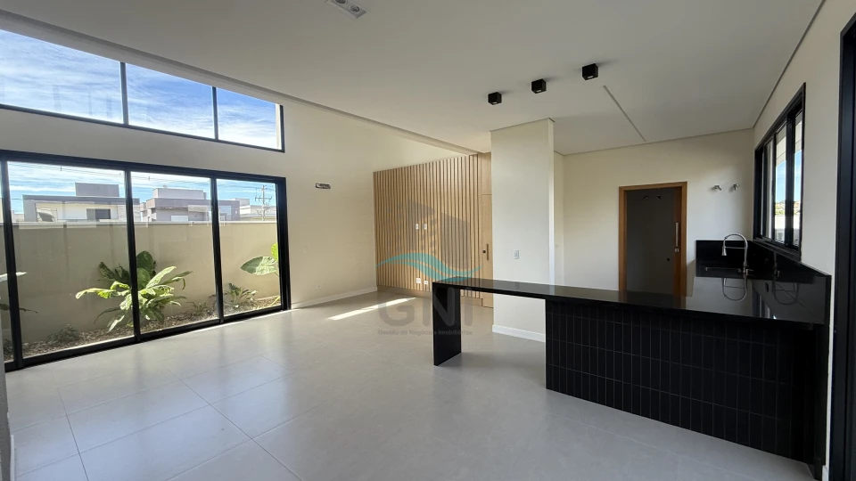 Imagens do imóveis CASA A VENDA - CONDOMINIO PARQUE TAUA ARAÇARI