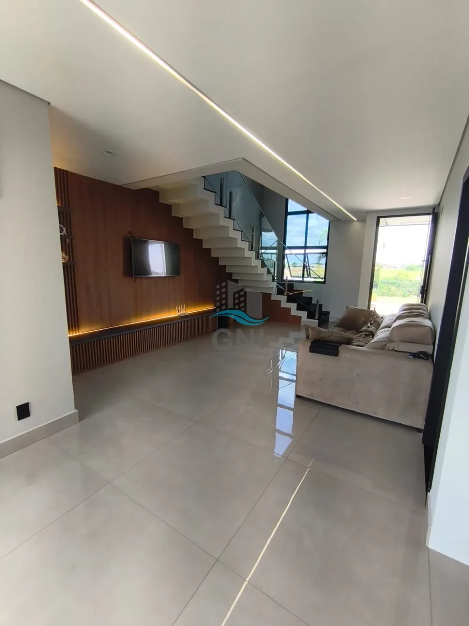 Imagens do imóveis CASA A VENDA - CONDOMINIO PARQUE TAUA ARAGUARI