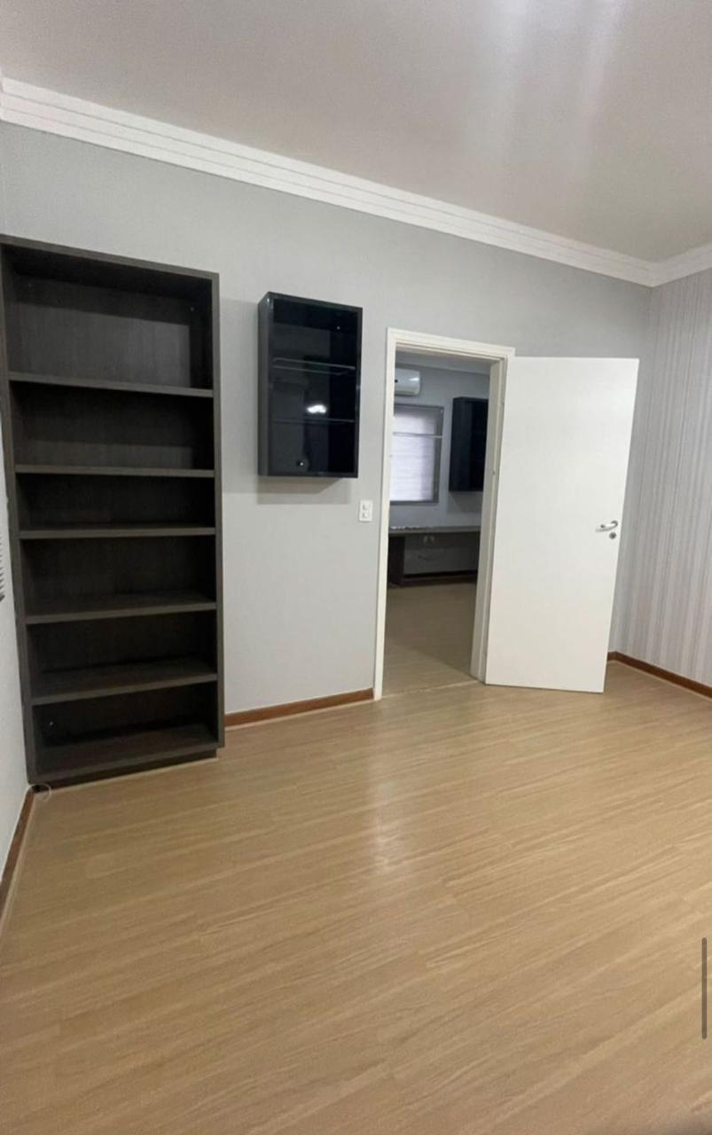 Imagens do imóveis CASA COMERCIAL PARA LOCAÇÃO - CENTRO