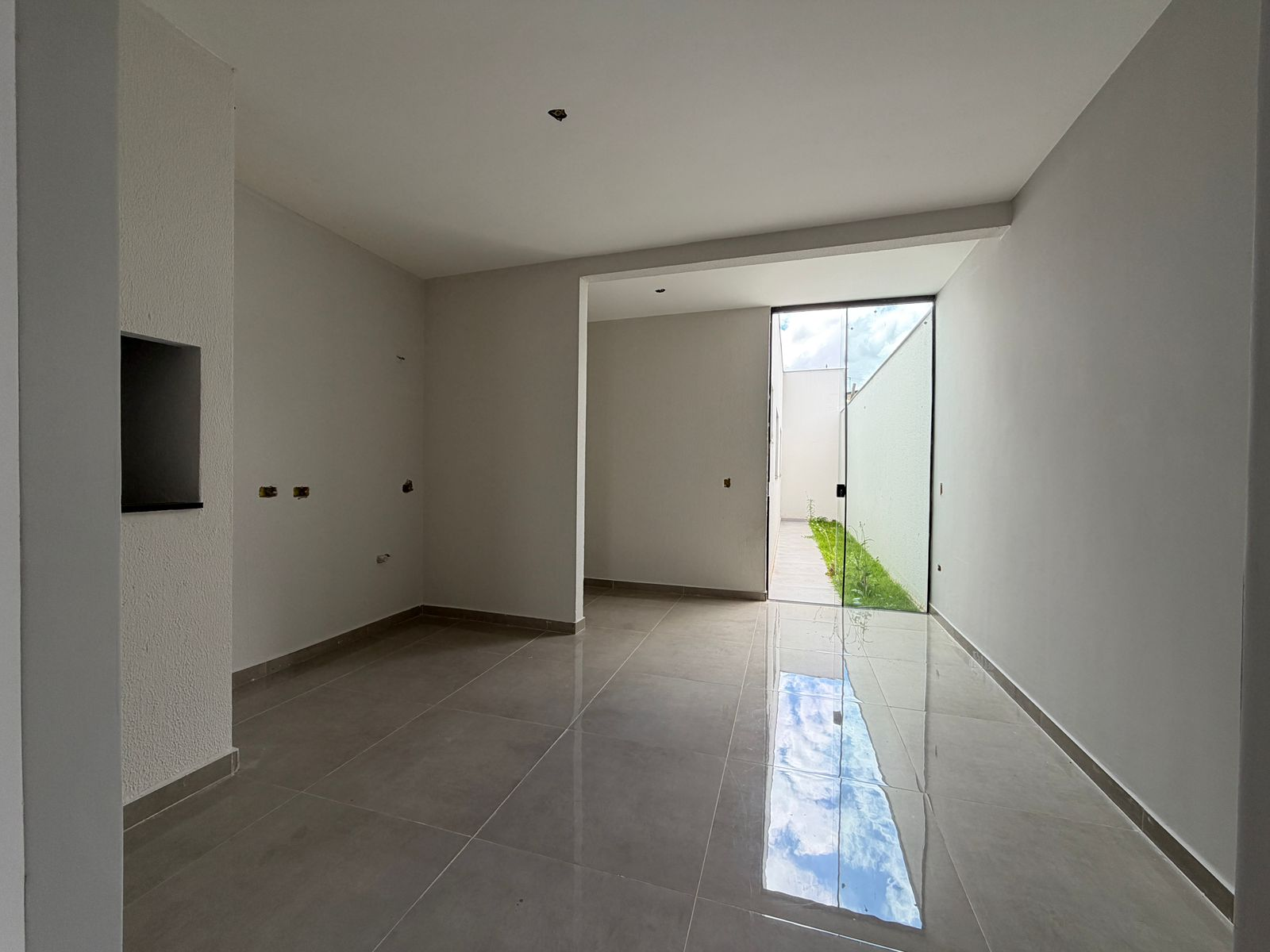 Imagens do imóveis CASA A VENDA - BAIRRO COLUMBIA