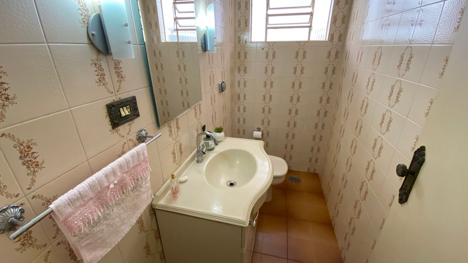 CASA A VENDA - JARDIM AGARI Imagens do imóveis CASA A VENDA - JARDIM AGARI