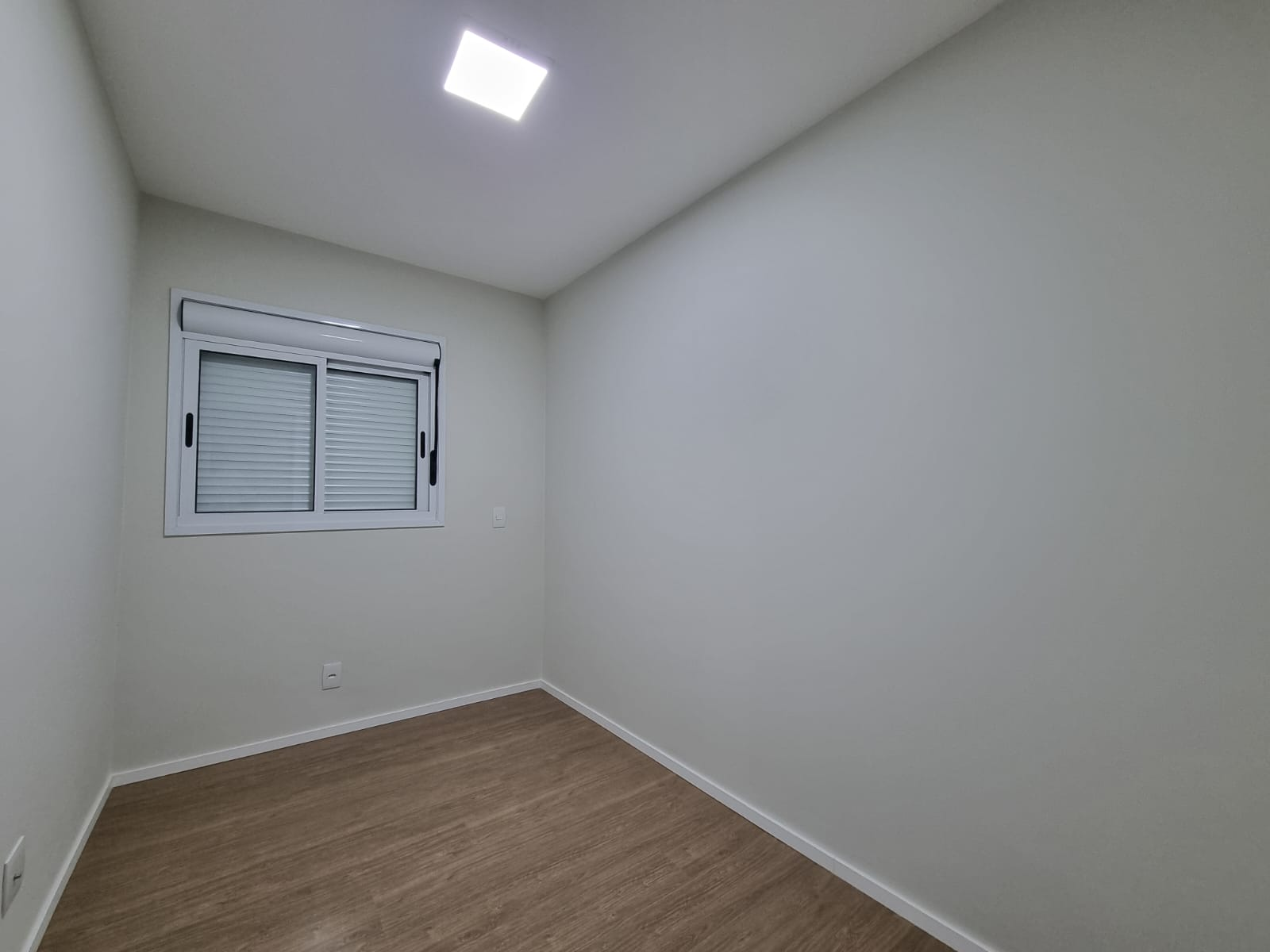 Imagens do imóveis APARTAMENTO PARA LOCAÇÃO - EDIFICIO VISTA PARQUE