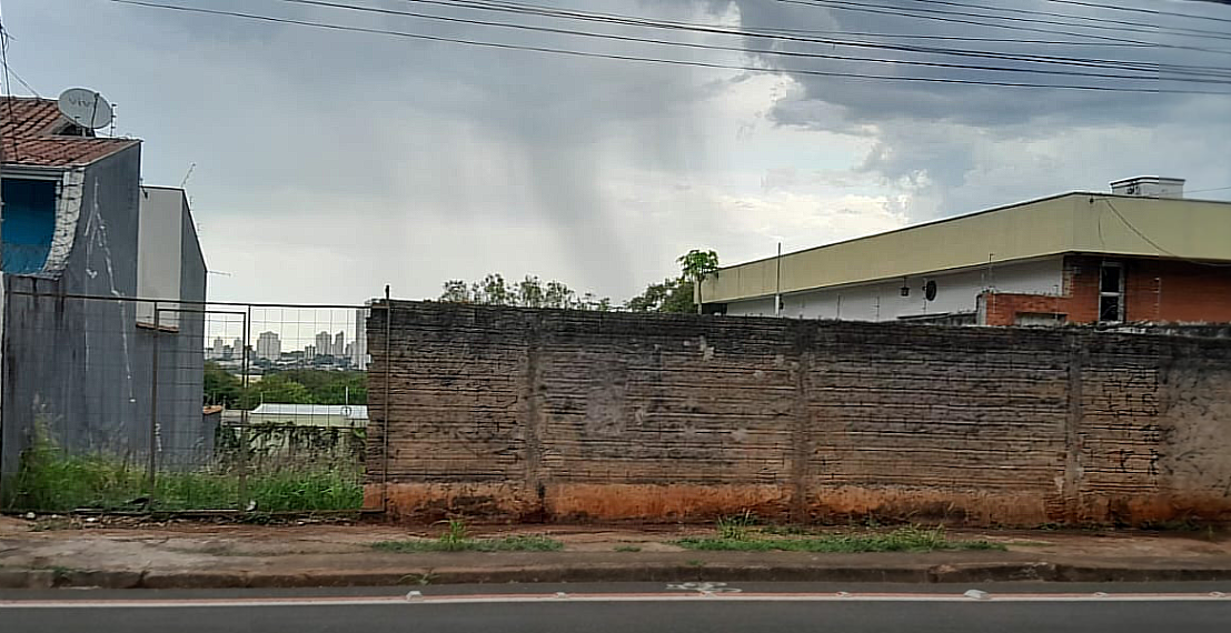 Imagens do imóveis TERRENO A VENDA - CENTRO