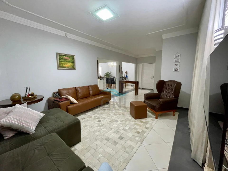 Imagens do imóveis CASA A VENDA - JARDIM BURLE MARX