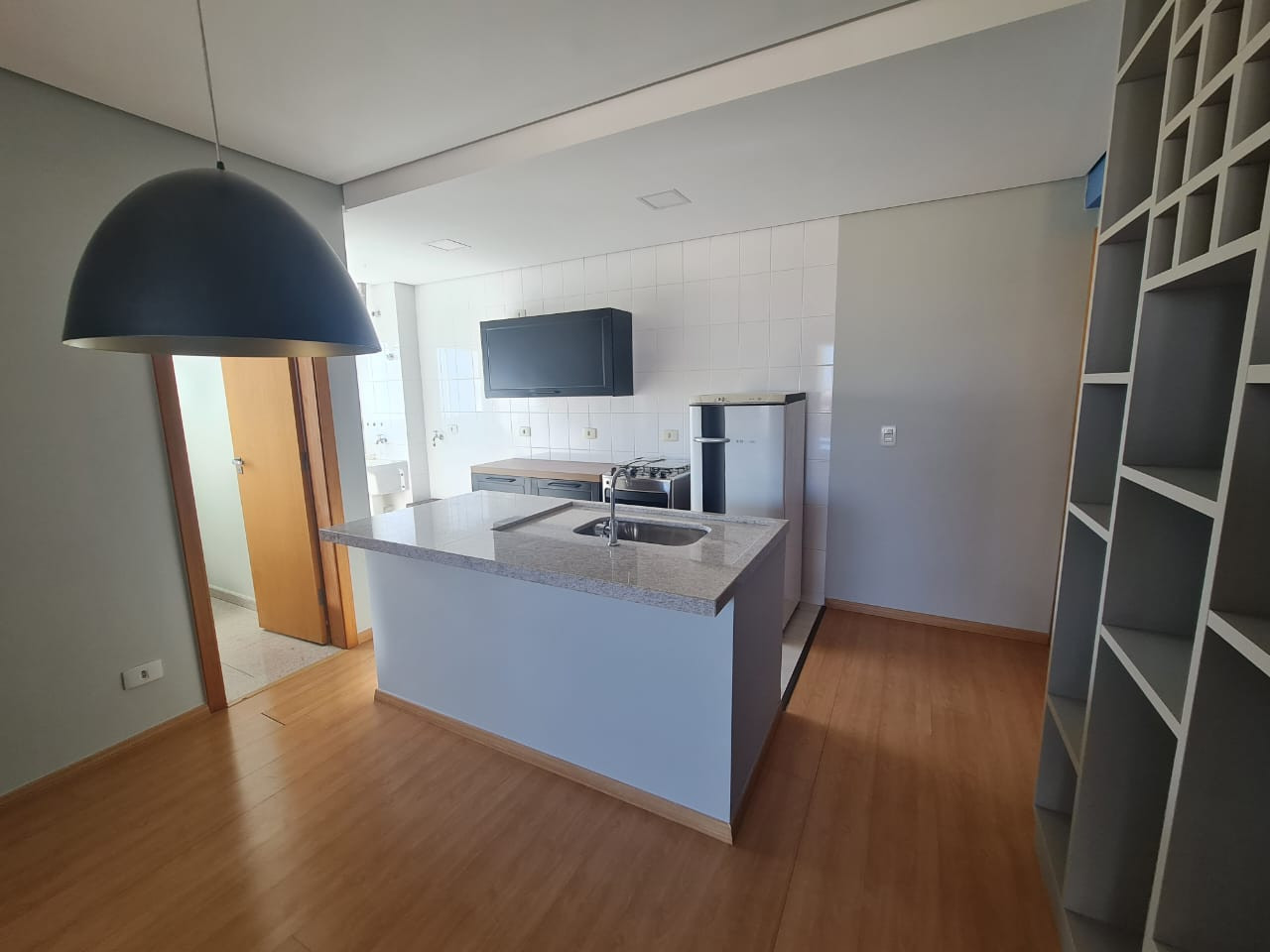 Imagens do imóveis APARTAMENTO PARA LOCAÇÃO - EDIFICIO PARANAGUA SOHO