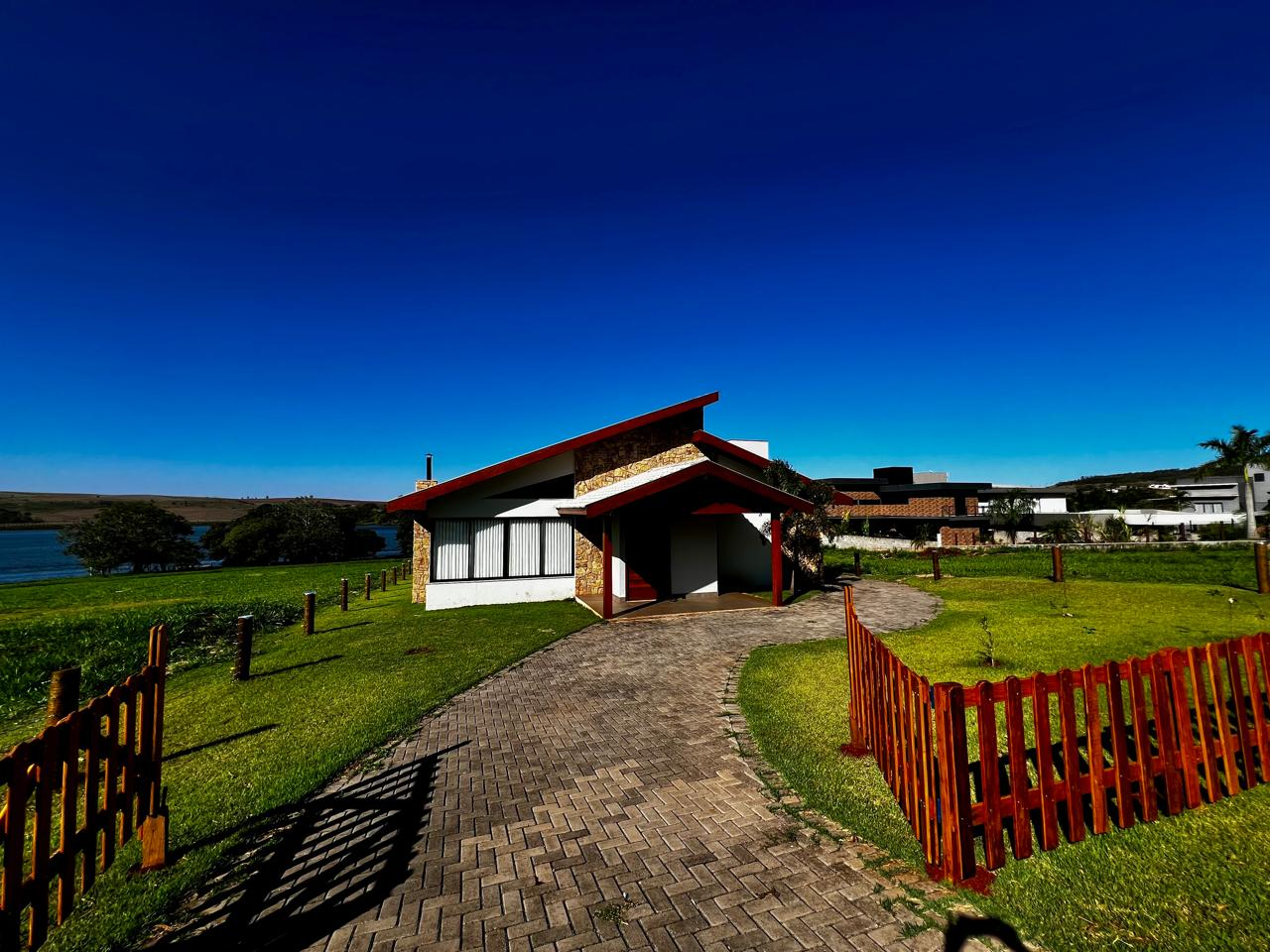 CASA A VENDA - CONDOMINIO ECOVILLAS DO LAGO Imagens do imóveis CASA A VENDA - CONDOMINIO ECOVILLAS DO LAGO