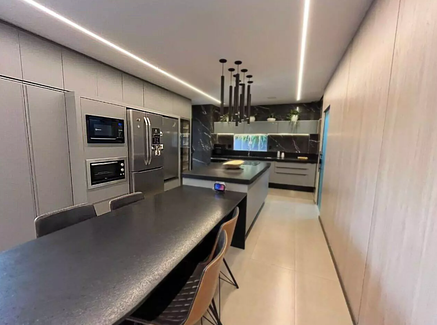 Imagens do imóveis CASA PARA LOCAÇÃO - CONDOMINIO ROYAL FOREST