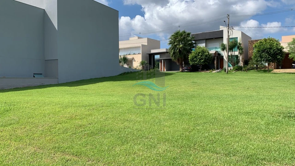 Imagens do imóveis TERRENO A VENDA - CONDOMINIO PARQUE TAUA TANGARA