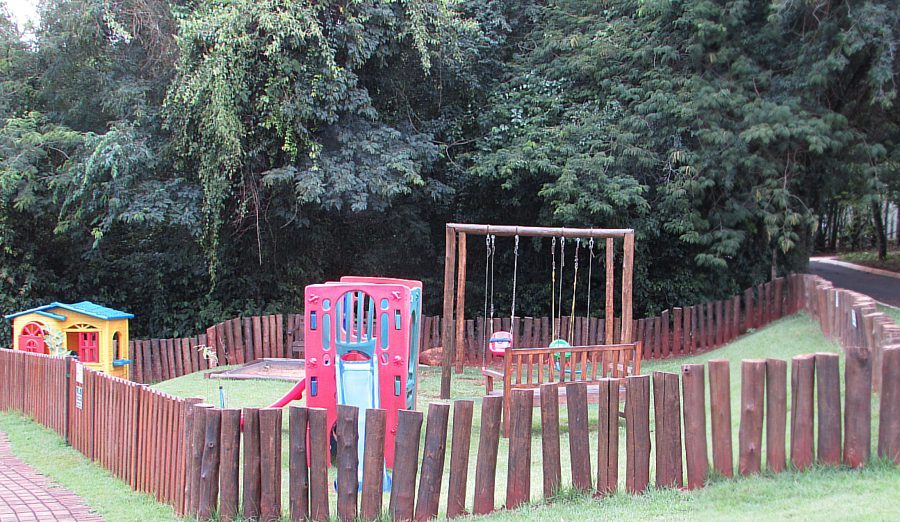 TERRENO A VENDA - CONDOMINIO ROYAL FOREST Imagens do imóveis TERRENO A VENDA - CONDOMINIO ROYAL FOREST