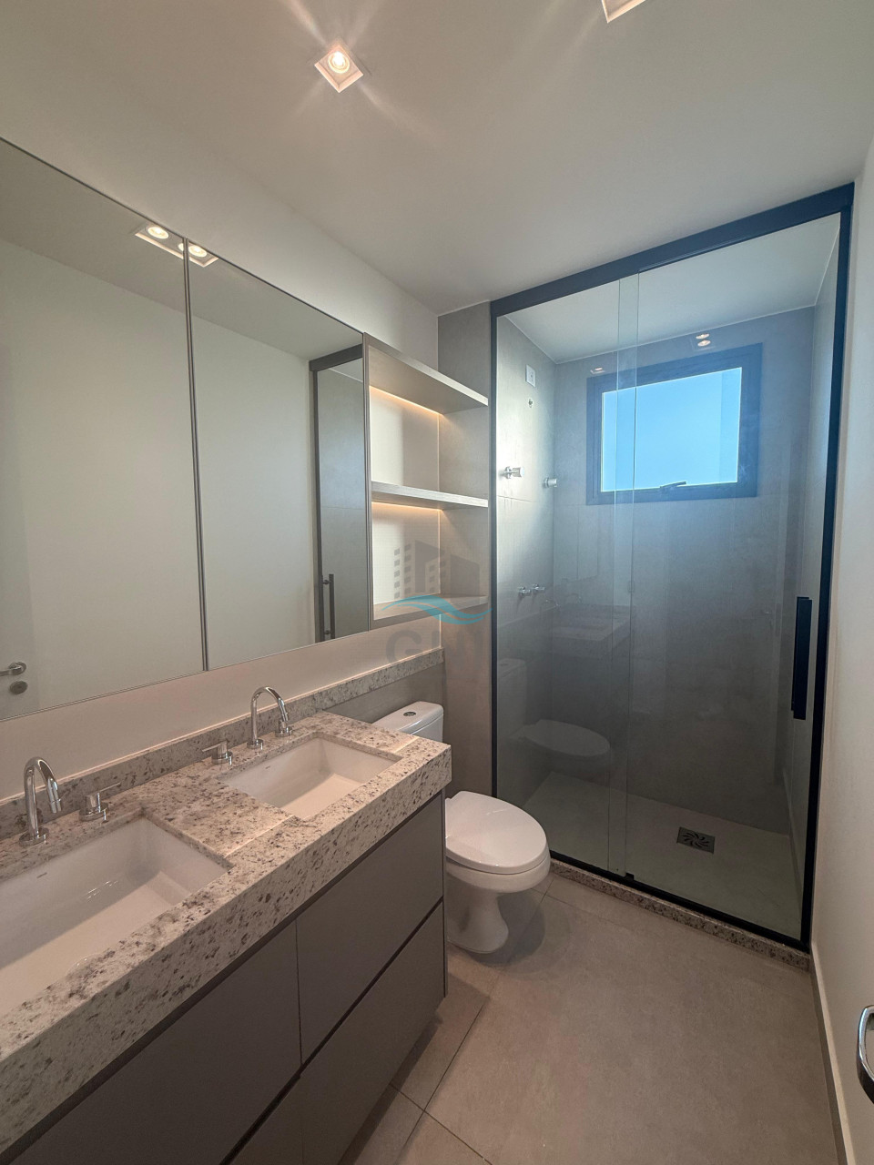 Imagens do imóveis APARTAMENTO A VENDA - EDIFICIO YOU 180