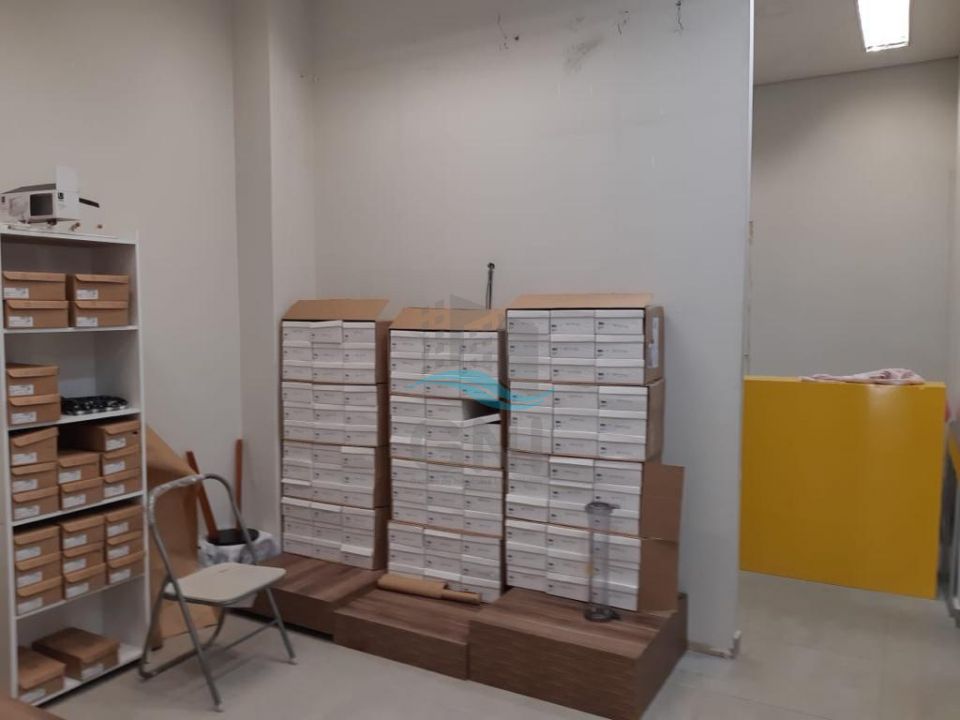 SALA COMERCIAL A VENDA - CENTRO Imagens do imóveis SALA COMERCIAL A VENDA - CENTRO