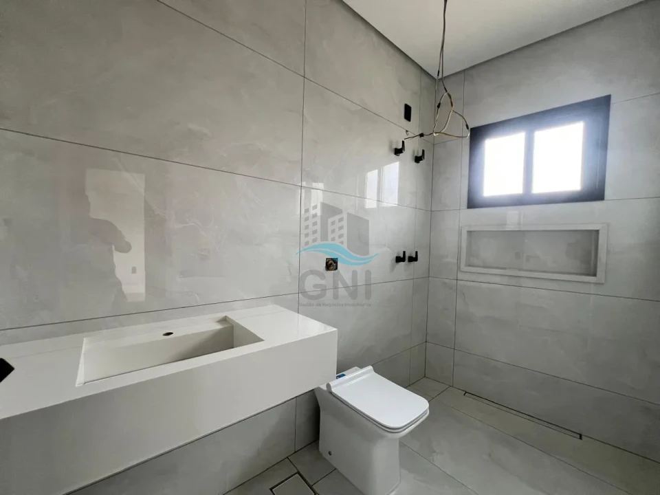 Imagens do imóveis CASA A VENDA - CONDOMÍNIO TAUÁ ARANGUA