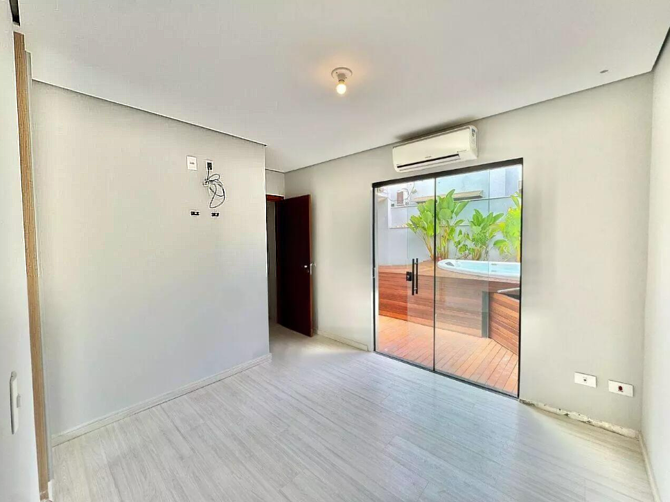 Imagens do imóveis CASA A VENDA - CONDOMINIO GOLDEN HILL RESIDENCE