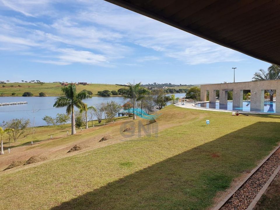 TERRENO À VENDA - CONDOMINIO ECOVILLAS DO LAGO Imagens do imóveis TERRENO À VENDA - CONDOMINIO ECOVILLAS DO LAGO