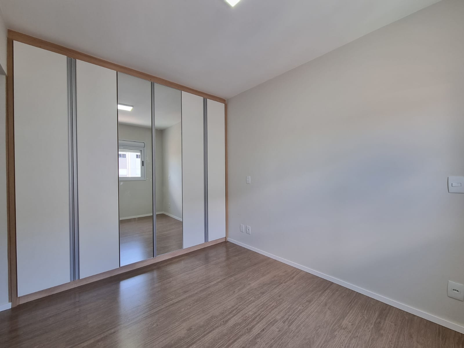 Imagens do imóveis APARTAMENTO PARA LOCAÇÃO - EDIFICIO VISTA PARQUE