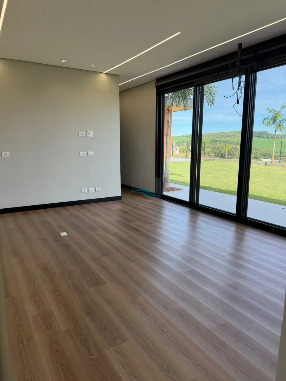 Imagens do imóveis CASA A VENDA - CONDOMINIO ECOVILLAS DO LAGO