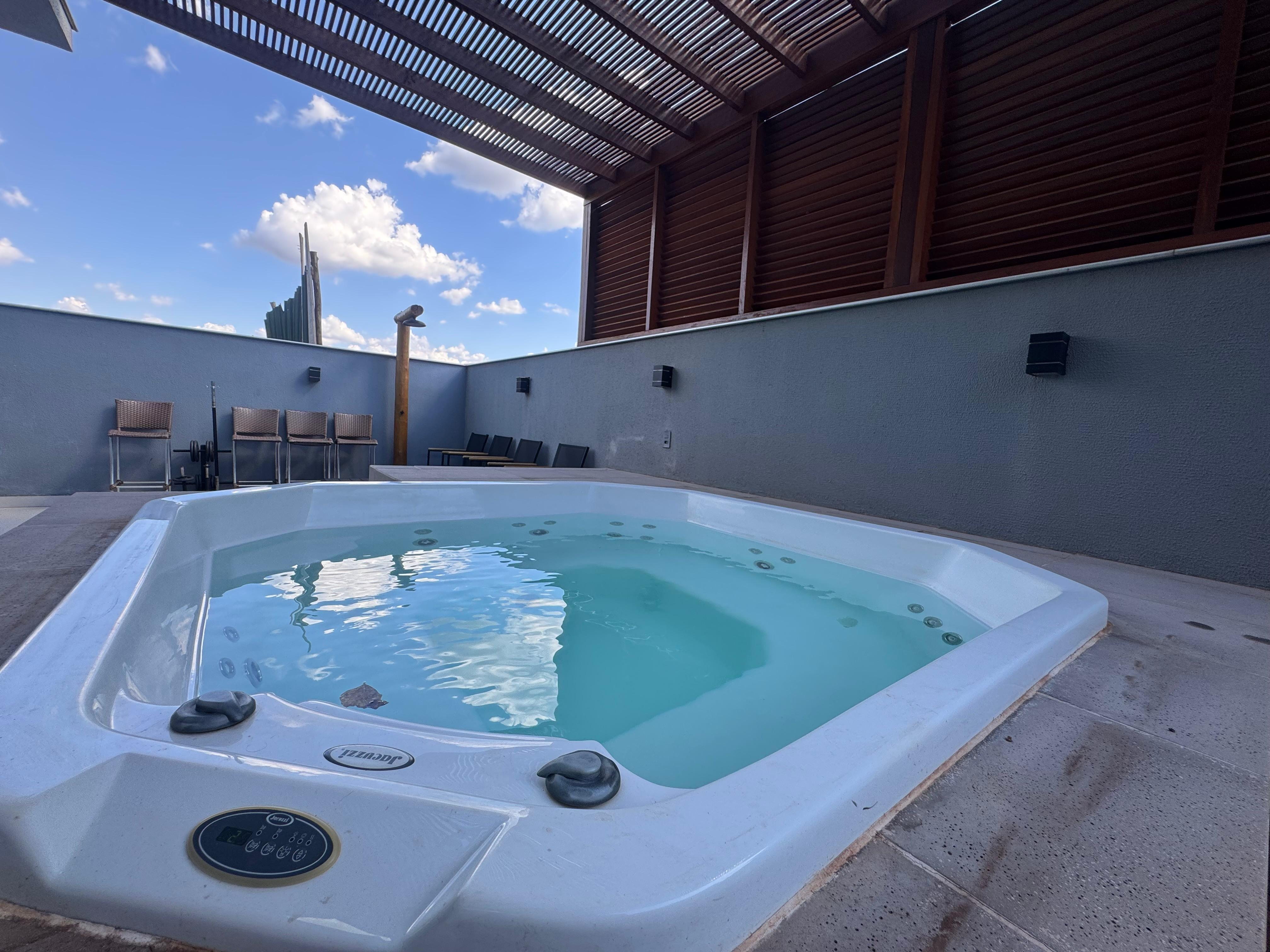 Imagens do imóveis CASA PARA LOCAÇÃO - CONDOMINIO PARQUE TAUA TANGARA