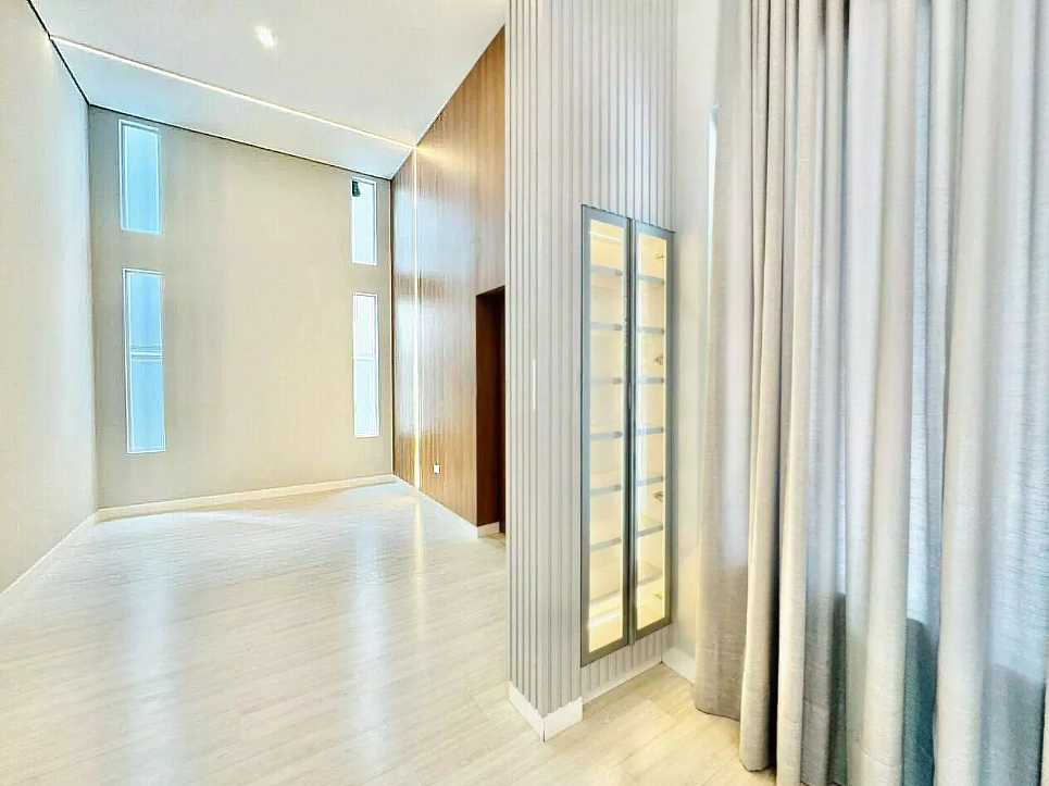 Imagens do imóveis CASA A VENDA - CONDOMINIO GOLDEN HILL RESIDENCE