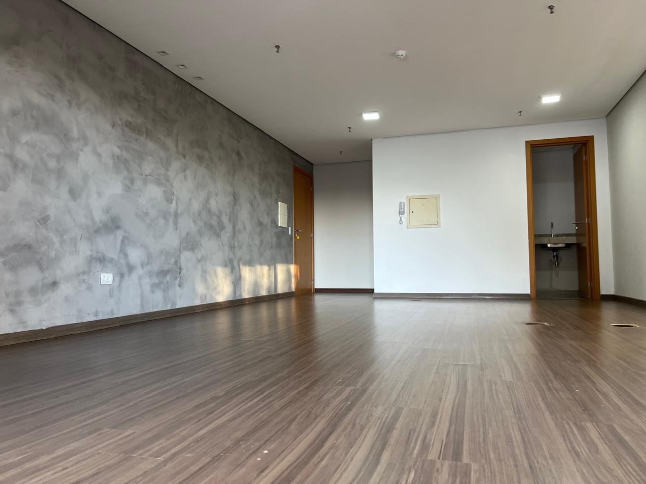 Imagens do imóveis SALA COMERCIAL PARA LOCAÇÃO - EDIFICIO PALHANO PREMIUM