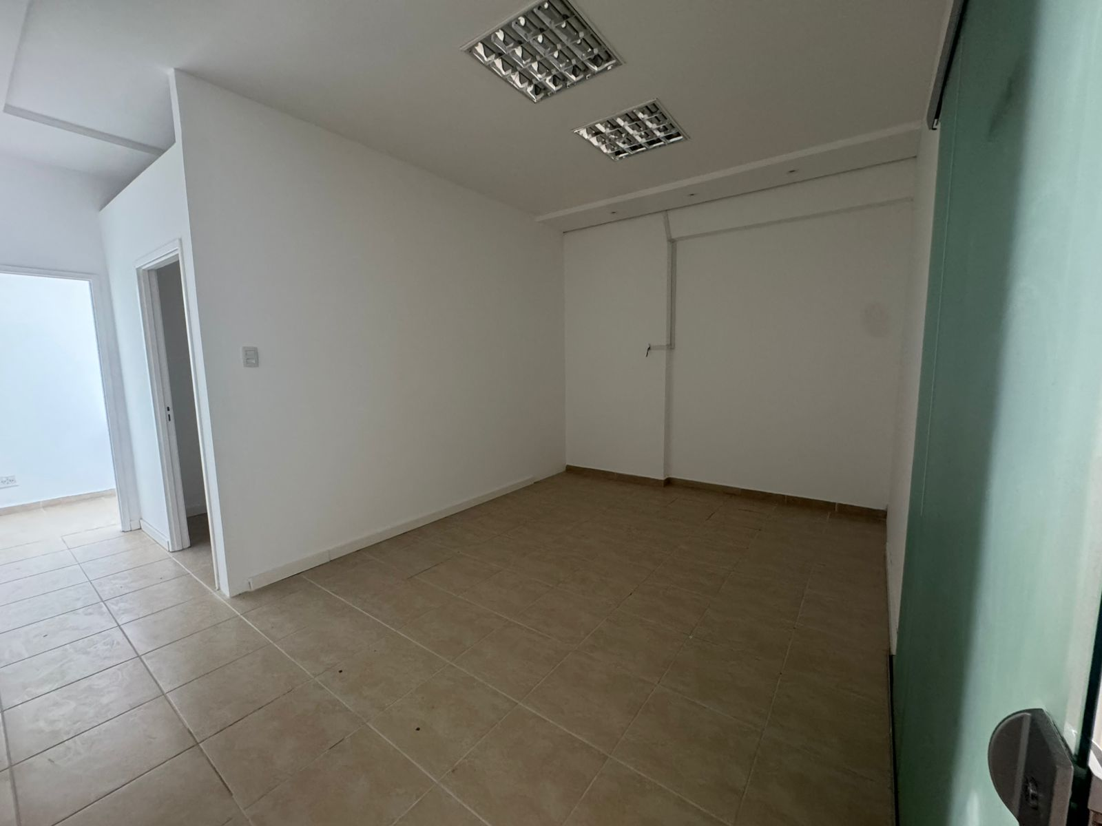 Imagens do imóveis LOJA COMERCIAL PARA LOCAÇÃO - EDIFICIO COMERCIAL MARINGA