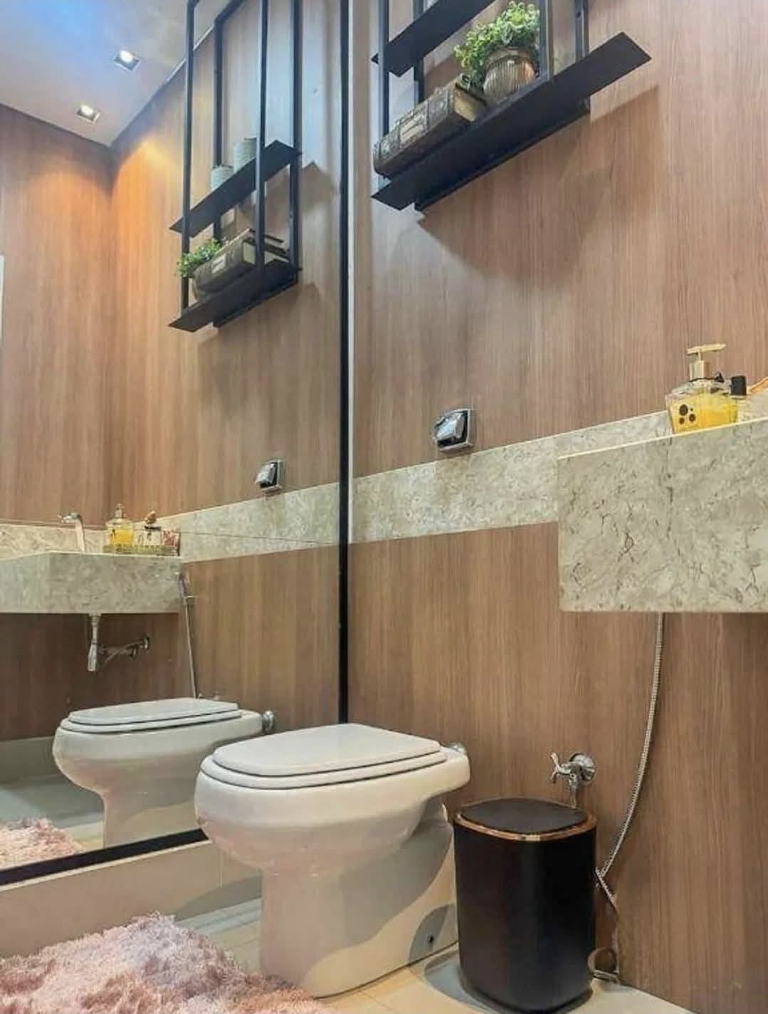 Imagens do imóveis CASA A VENDA - CONDOMINIO ROYAL FOREST