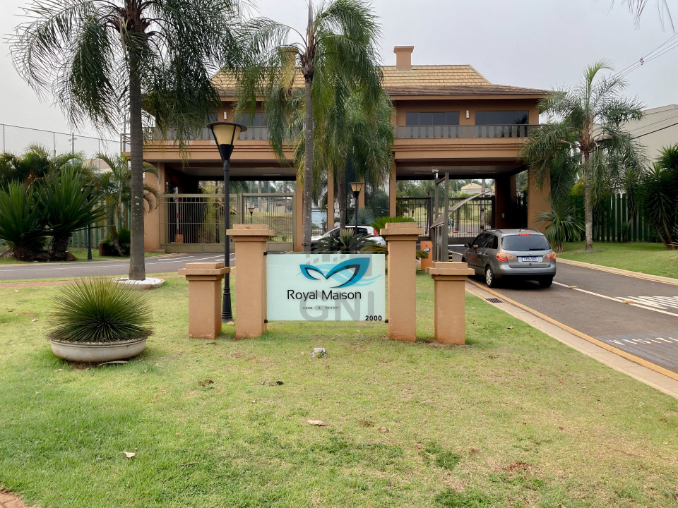 Imagens do imóveis CASA A VENDA - CONDOMINIO ROYAL MAISON