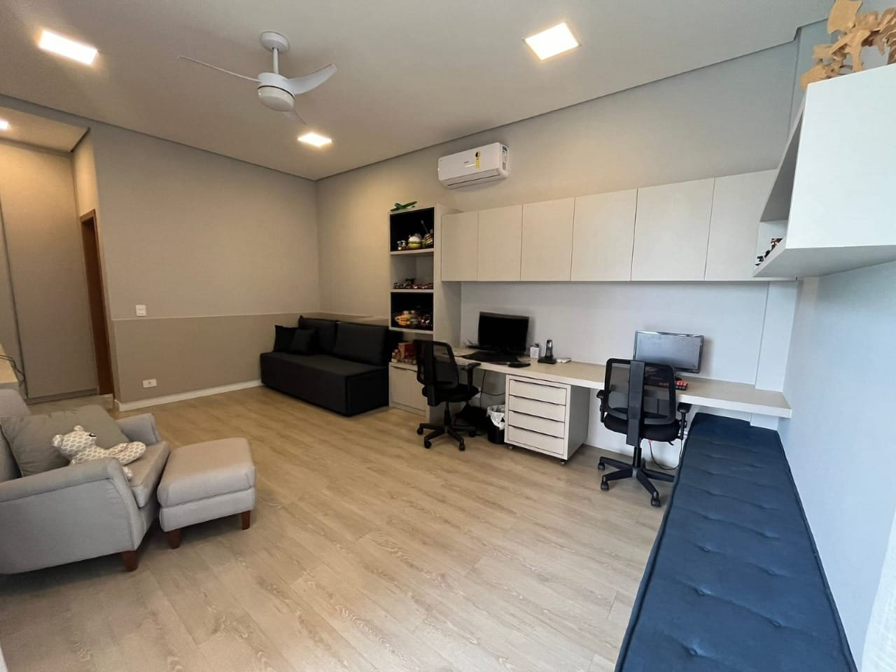 Imagens do imóveis CASA A VENDA - CONDOMÍNIO SUN LAKE RESIDENCE