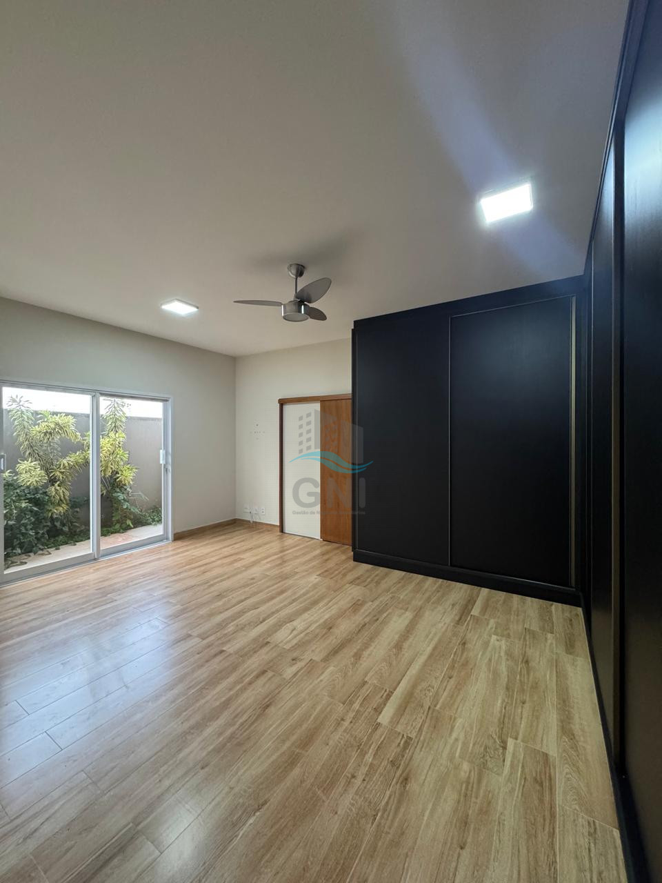 CASA PARA LOCAÇÃO - CONDOMINIO ROYAL TENNIS Imagens do imóveis CASA PARA LOCAÇÃO - CONDOMINIO ROYAL TENNIS