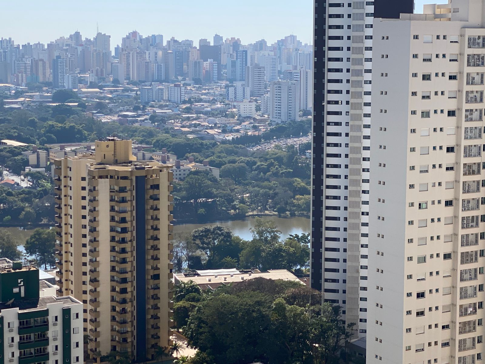Imagens do imóveis APARTAMENTO PARA LOCAÇÃO - EDIFICIO EVOLUTION HOME AYRTON SENNA