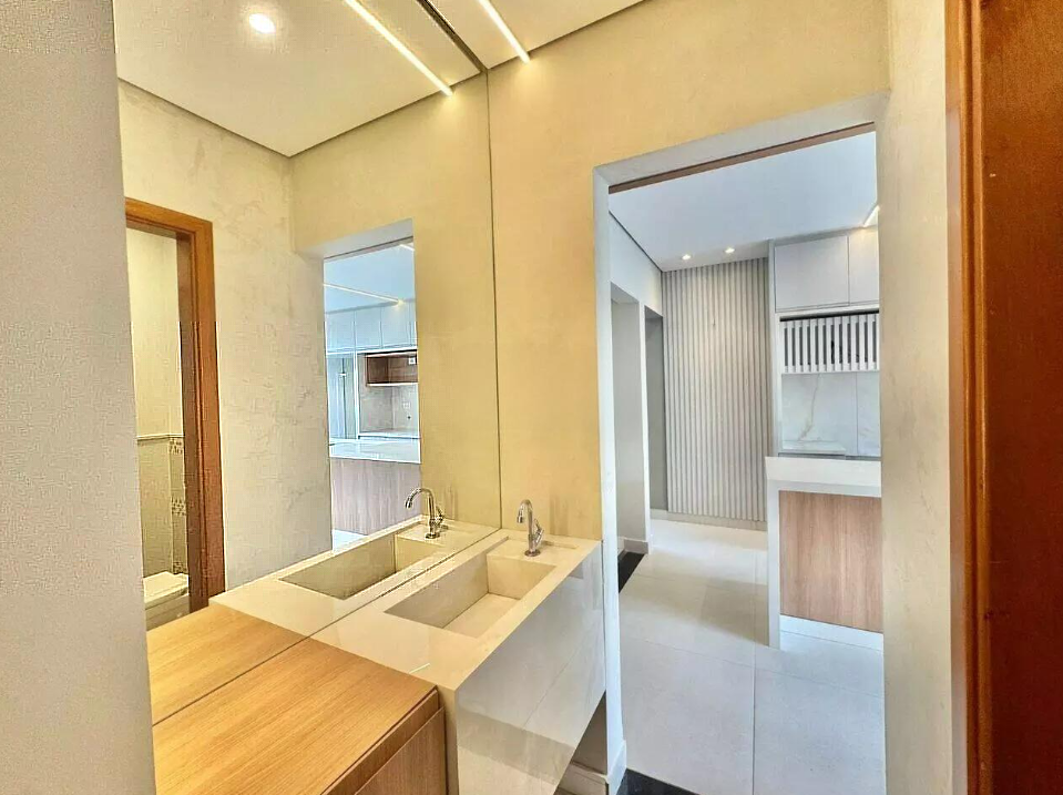 Imagens do imóveis CASA A VENDA - CONDOMINIO GOLDEN HILL RESIDENCE