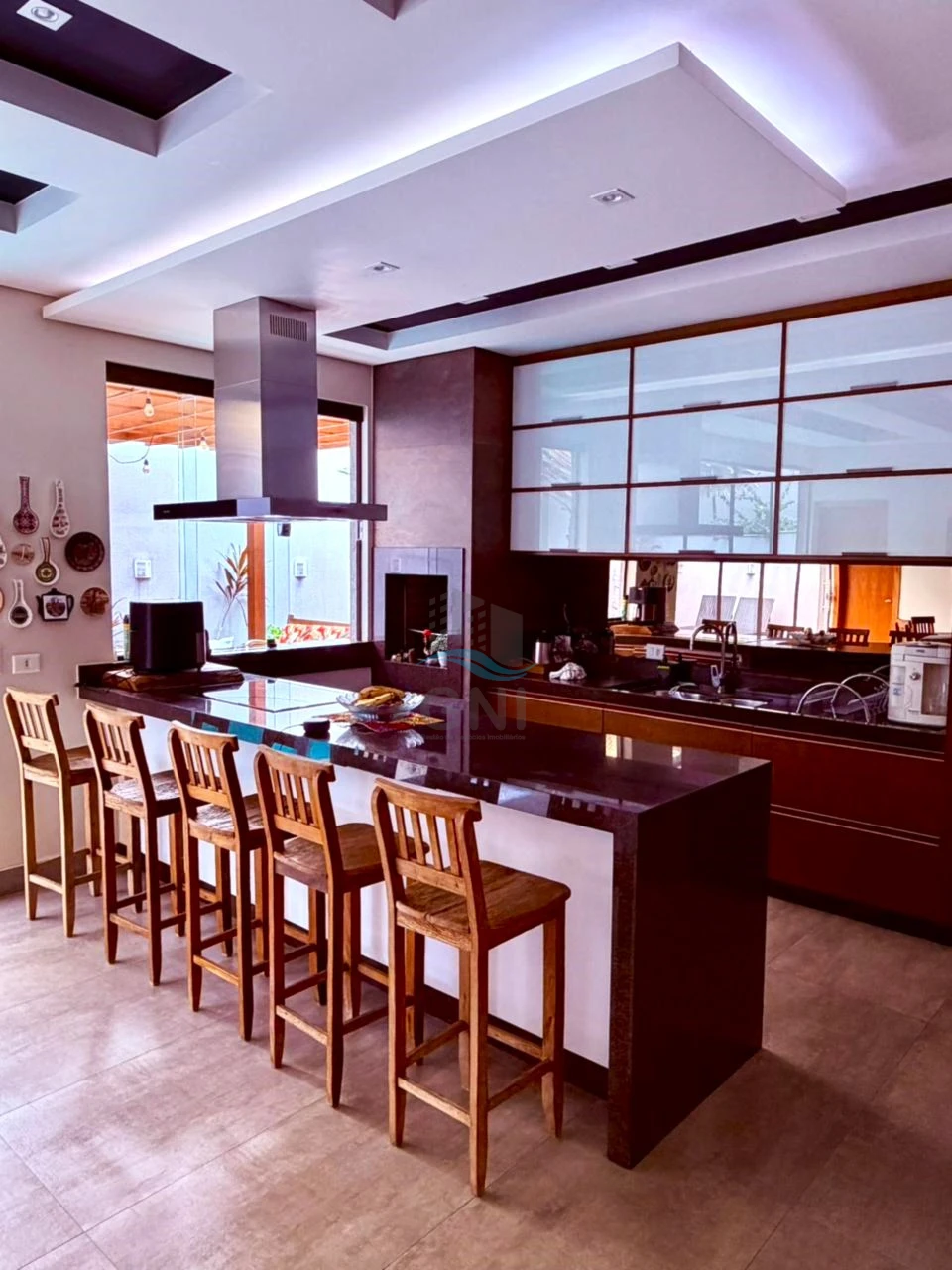 Imagens do imóveis CASA A VENDA - CONDOMÍNIO ALPHAVILLE II