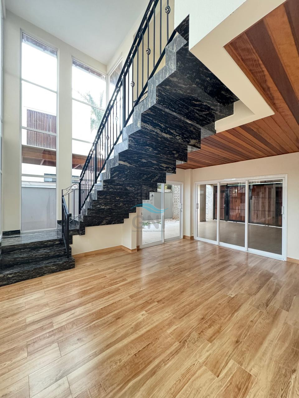 CASA PARA LOCAÇÃO - CONDOMINIO ROYAL TENNIS Imagens do imóveis CASA PARA LOCAÇÃO - CONDOMINIO ROYAL TENNIS