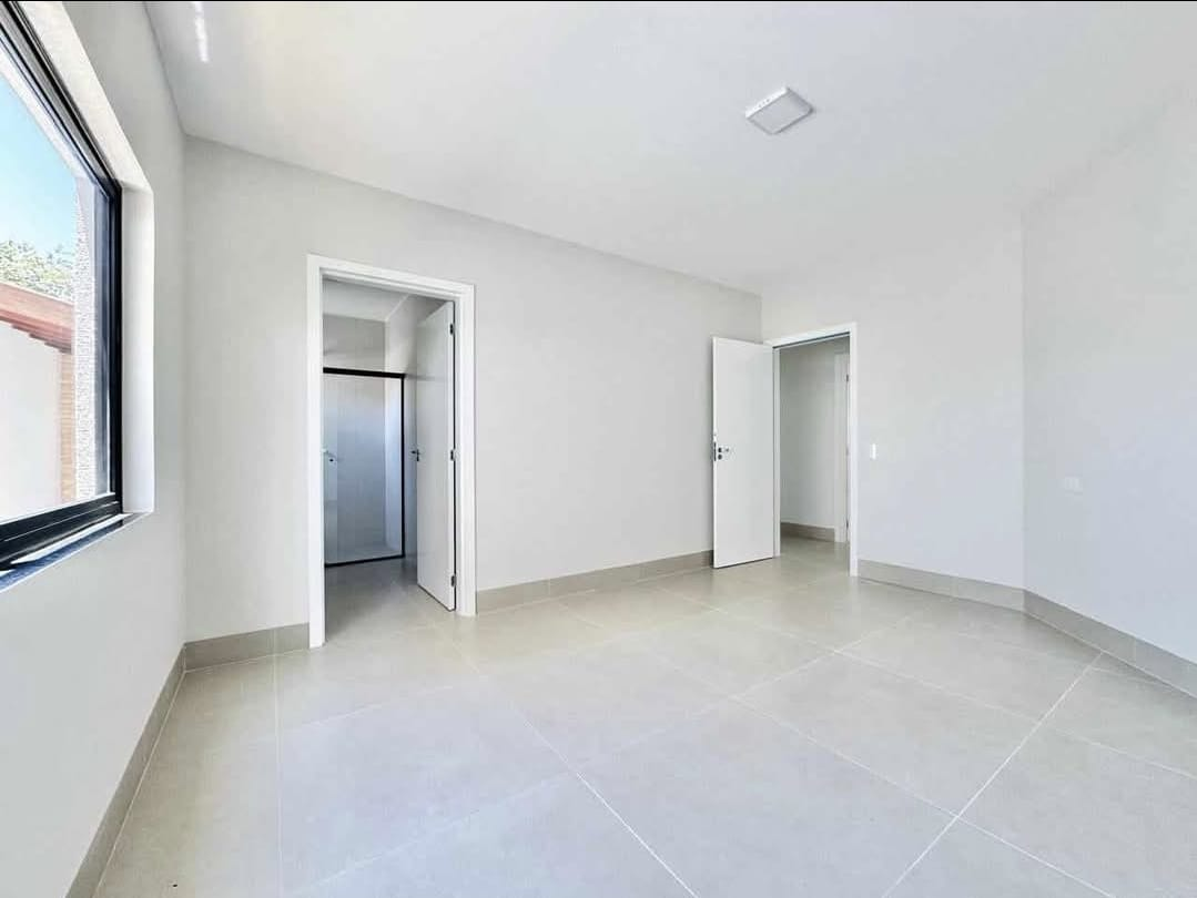 Imagens do imóveis CASA A VENDA - BAIRRO MEDITERRÂNEO