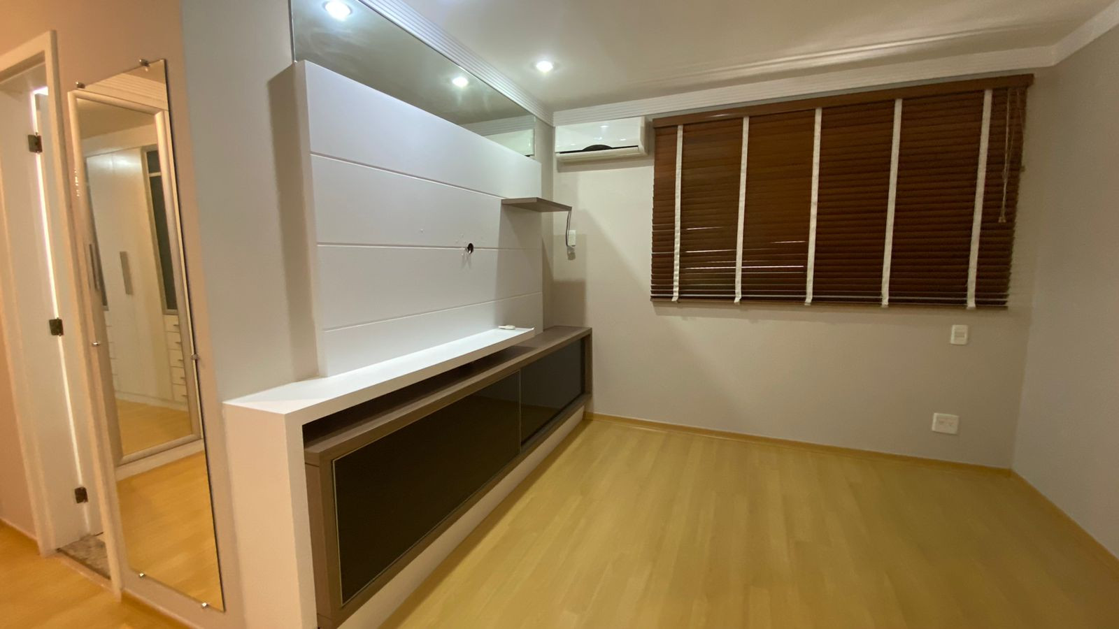 APARTAMENTO A VENDA - EDIFICIO LAC ROYAL Imagens do imóveis APARTAMENTO A VENDA - EDIFICIO LAC ROYAL