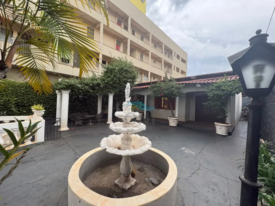 Imagens do imóveis CASA A VENDA - AV. SOUZA NAVES (IBIPORÃ)
