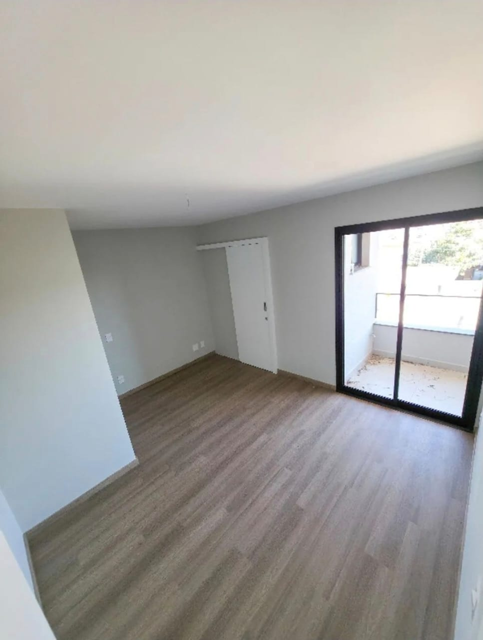 Imagens do imóveis SOBRADO A VENDA - CONDOMÍNIO PARQUE TAUÁ ARANGUA