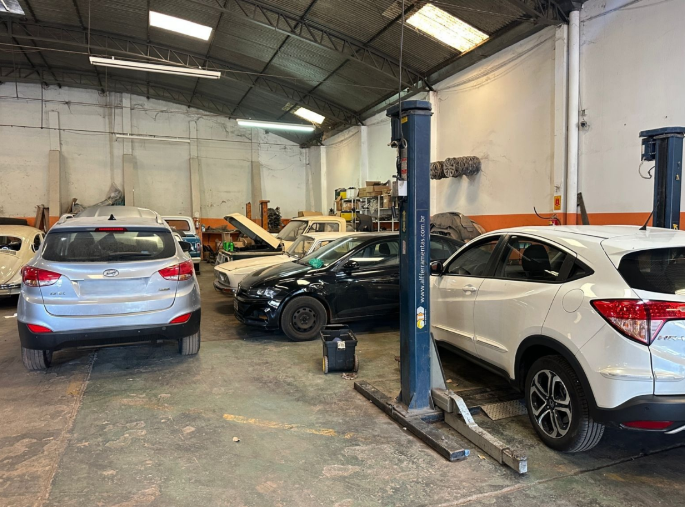 BARRACÃO PARA LOCAÇÃO - AVENIDA DEZ DE DEZEMBRO Imagens do imóveis BARRACÃO PARA LOCAÇÃO - AVENIDA DEZ DE DEZEMBRO