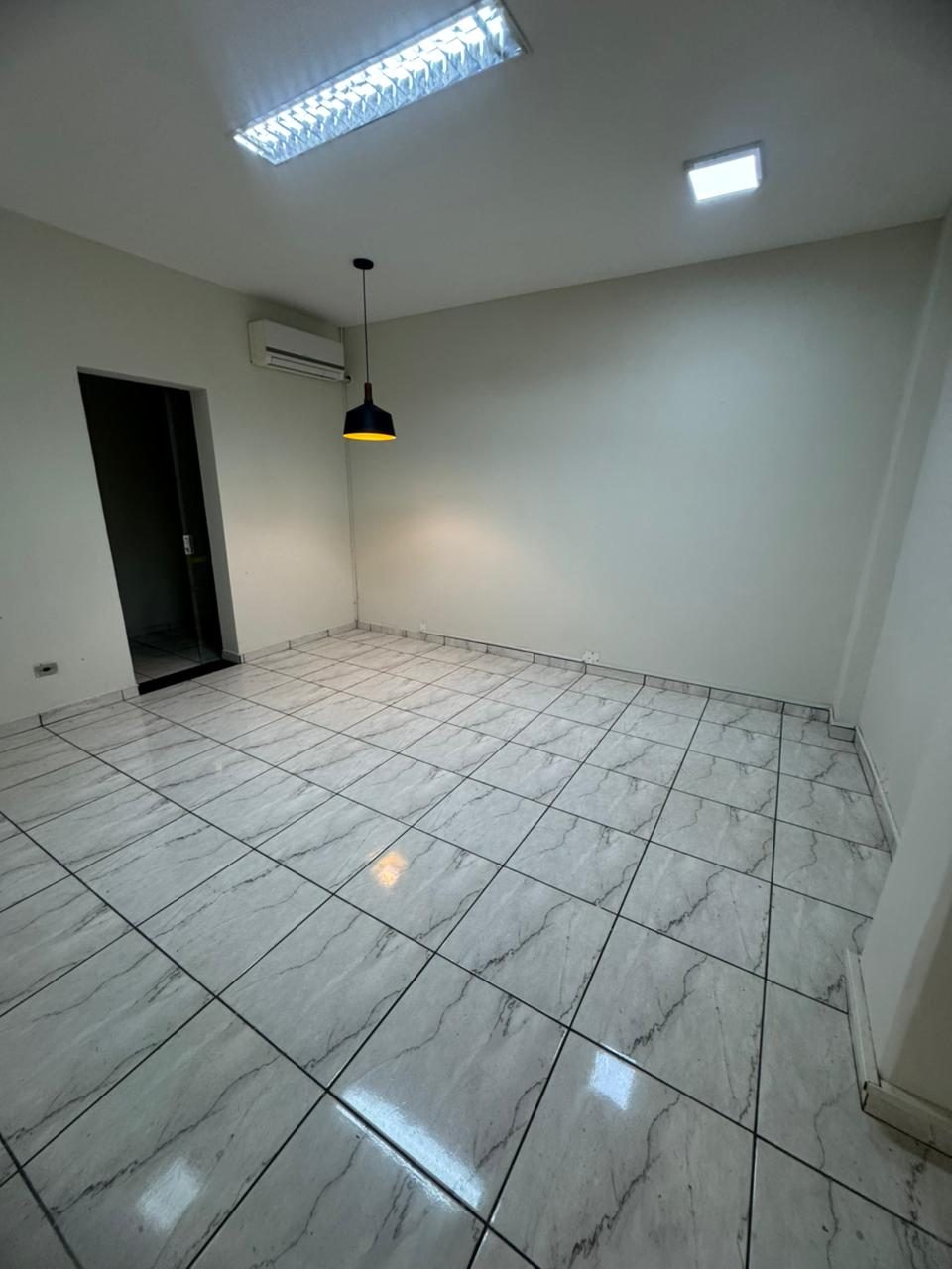 Imagens do imóveis SALA COMERCIAL PARA LOCAÇÃO - CENTRO