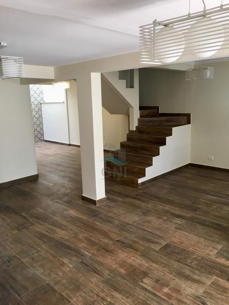 CASA A VENDA - BAIRRO BACACHERI Imagens do imóveis CASA A VENDA - BAIRRO BACACHERI