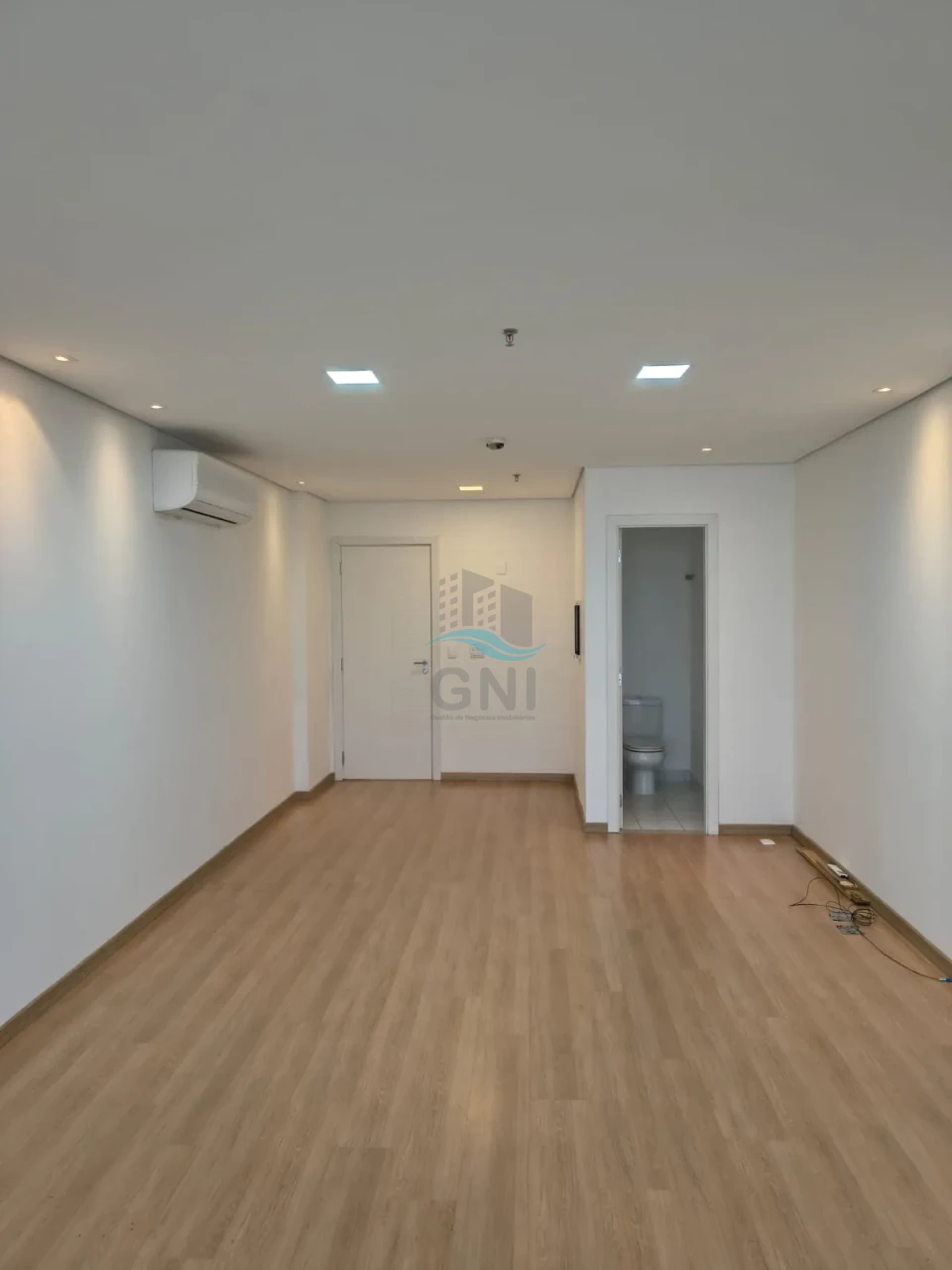 Imagens do imóveis SALA PARA LOCAÇÃO - PALHANO BUSINESS CENTER