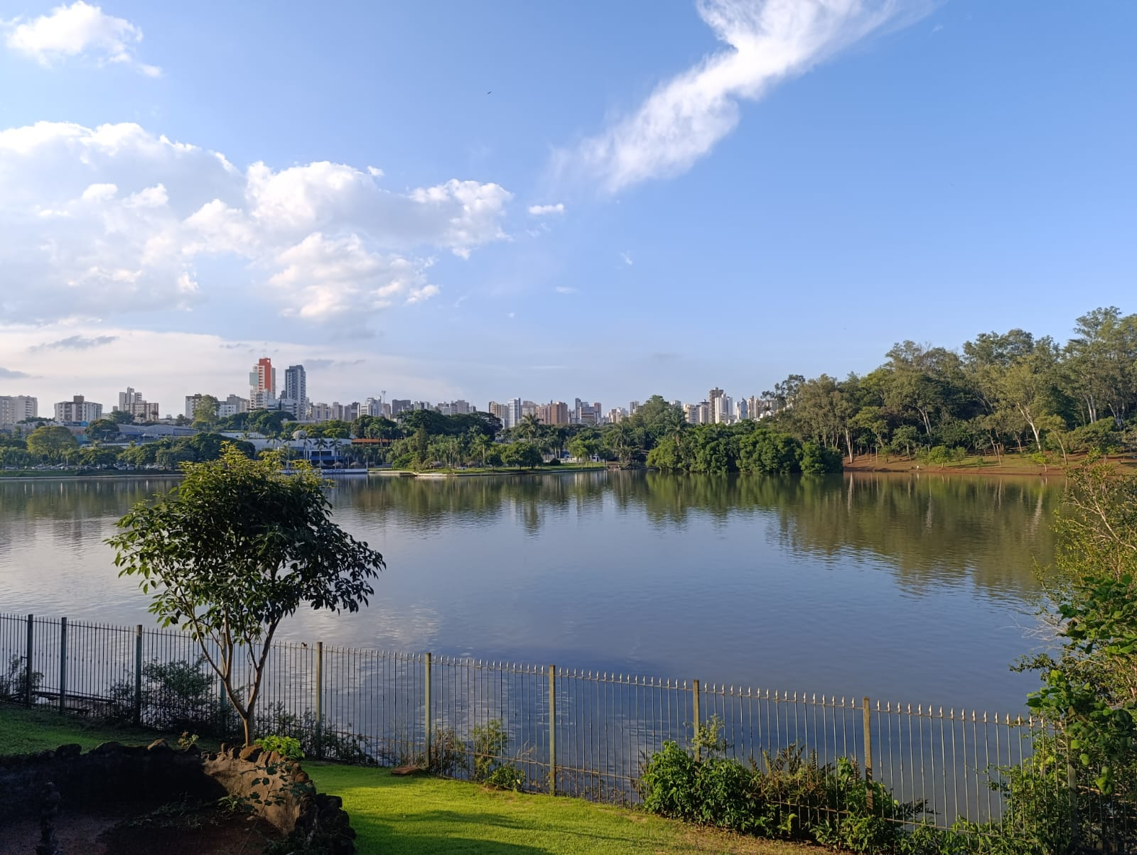 Imagens do imóveis CASA A VENDA - BAIRRO BELA SUIÇA